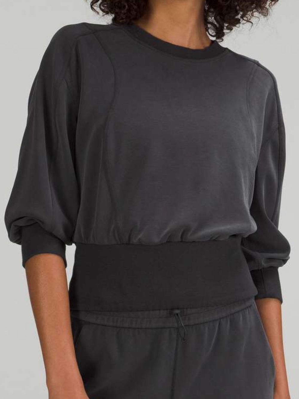 lululemon softstreme ribbed hem pullover size 4